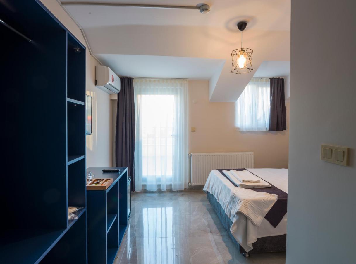 Mini Suite Otel Istanbul Exterior photo